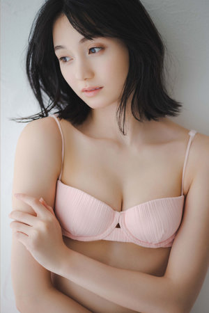 男人晚上吃奶时乳房会变